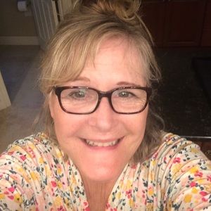 Meet your Posher, Gayle